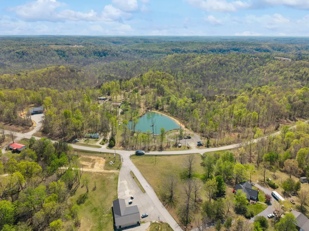 4705 Nolin Dam Road Mammoth Cave KY 42259