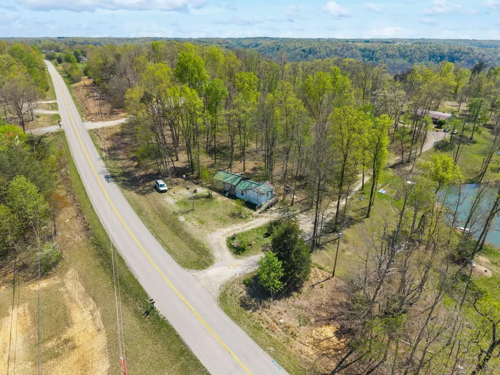 4705 Nolin Dam Road Mammoth Cave KY 42259