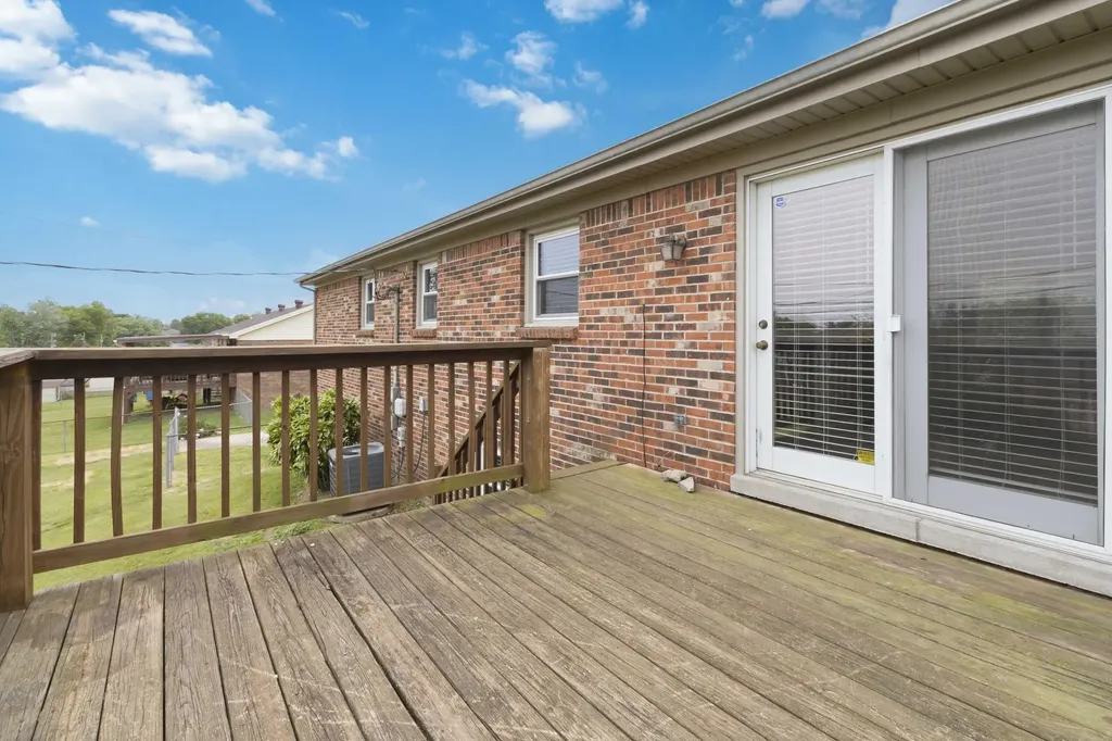 617 Longview Road Danville KY 40422
