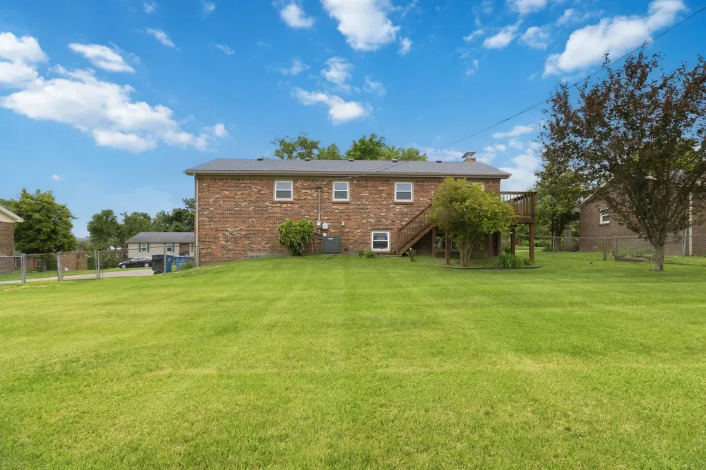 617 Longview Road Danville KY 40422