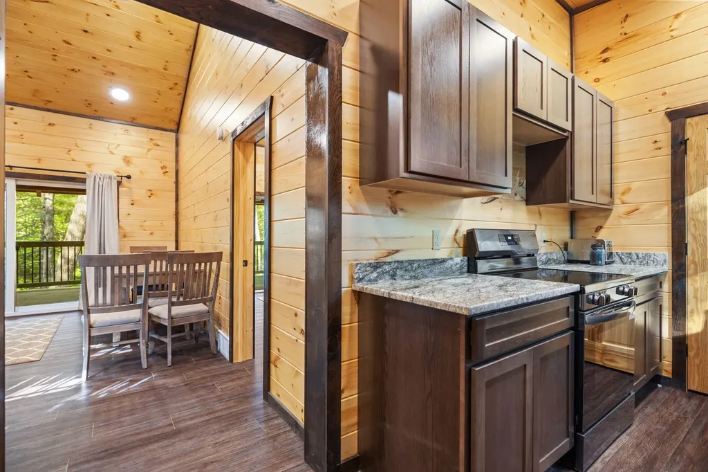 5 Ashland Camp Loop Zoe KY 41397