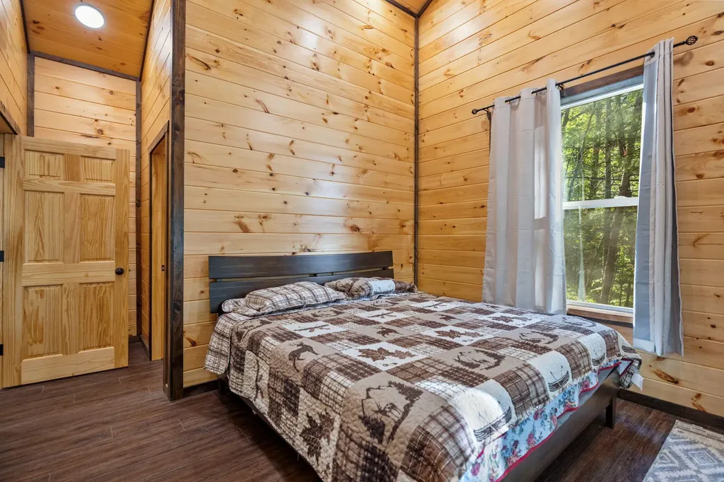 5 Ashland Camp Loop Zoe KY 41397