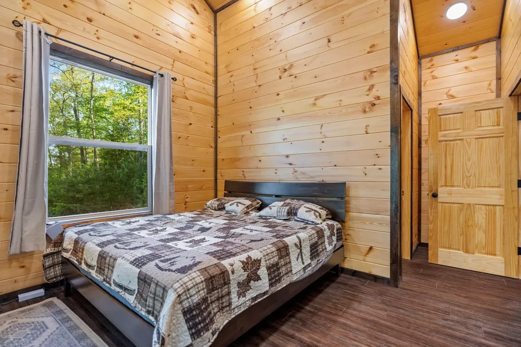 5 Ashland Camp Loop Zoe KY 41397