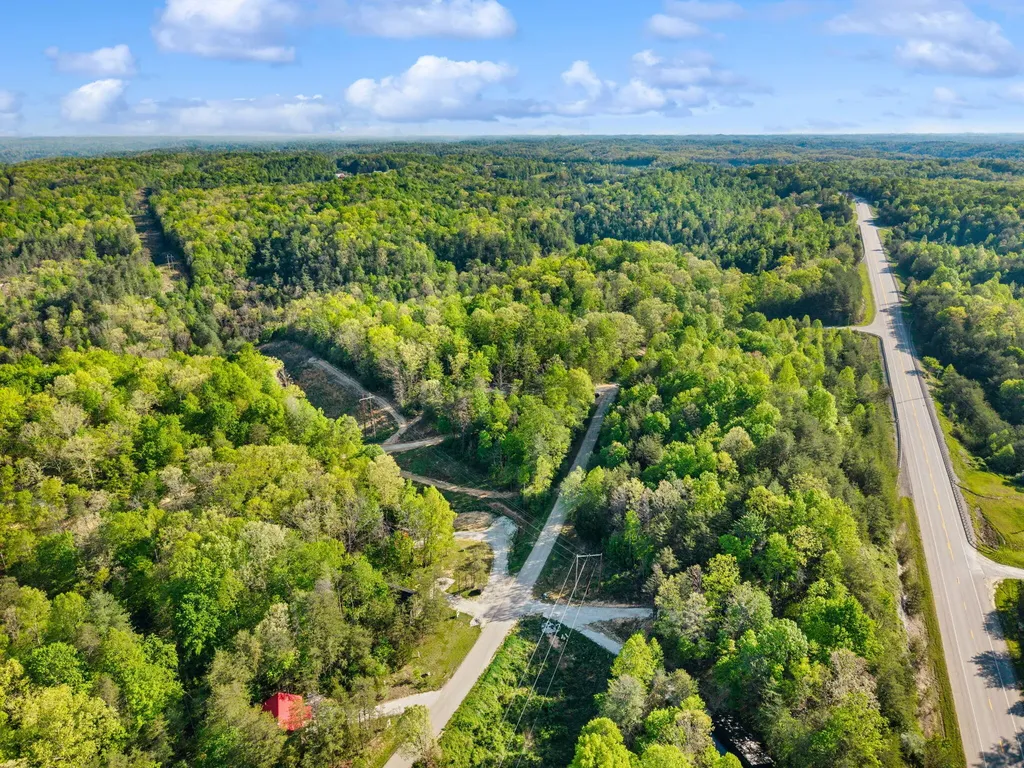 5 Ashland Camp Loop Zoe KY 41397