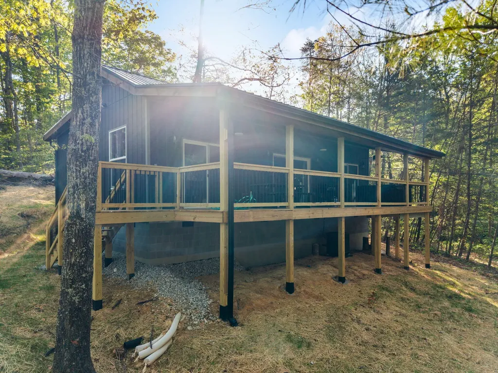 5 Ashland Camp Loop Zoe KY 41397