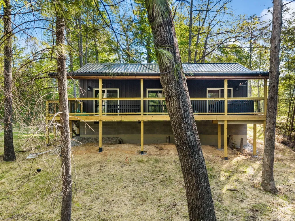 5 Ashland Camp Loop Zoe KY 41397