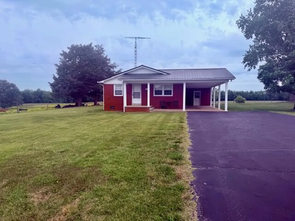 4620 Brownsville Road Brownsville KY 42210