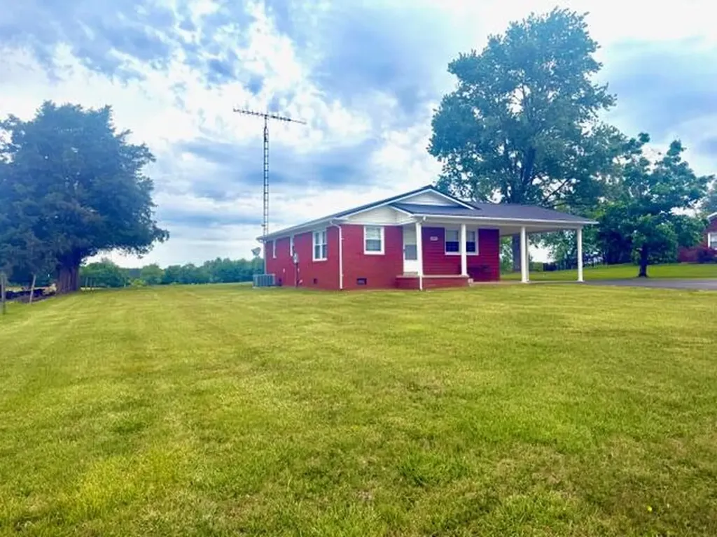 4620 Brownsville Road Brownsville KY 42210
