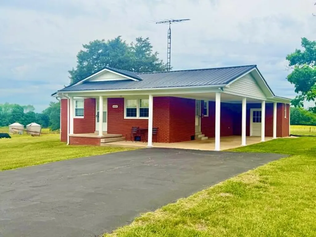 4620 Brownsville Road Brownsville KY 42210