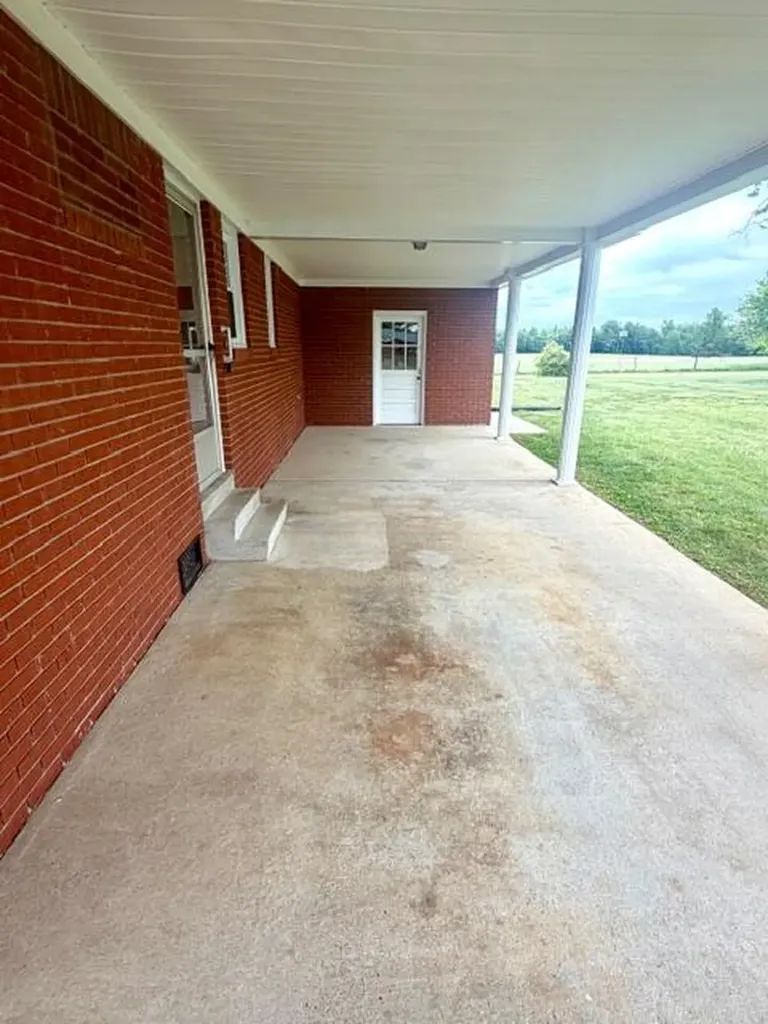 4620 Brownsville Road Brownsville KY 42210