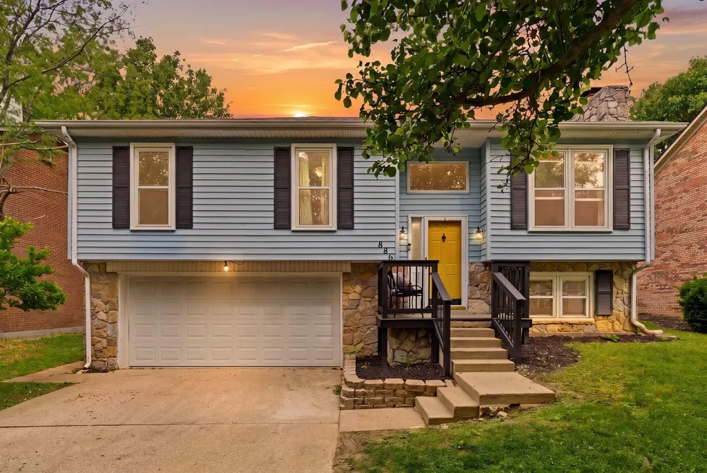 886 Jairus Drive Lexington KY 40515
