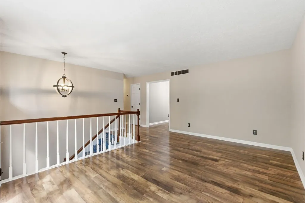 886 Jairus Drive Lexington KY 40515