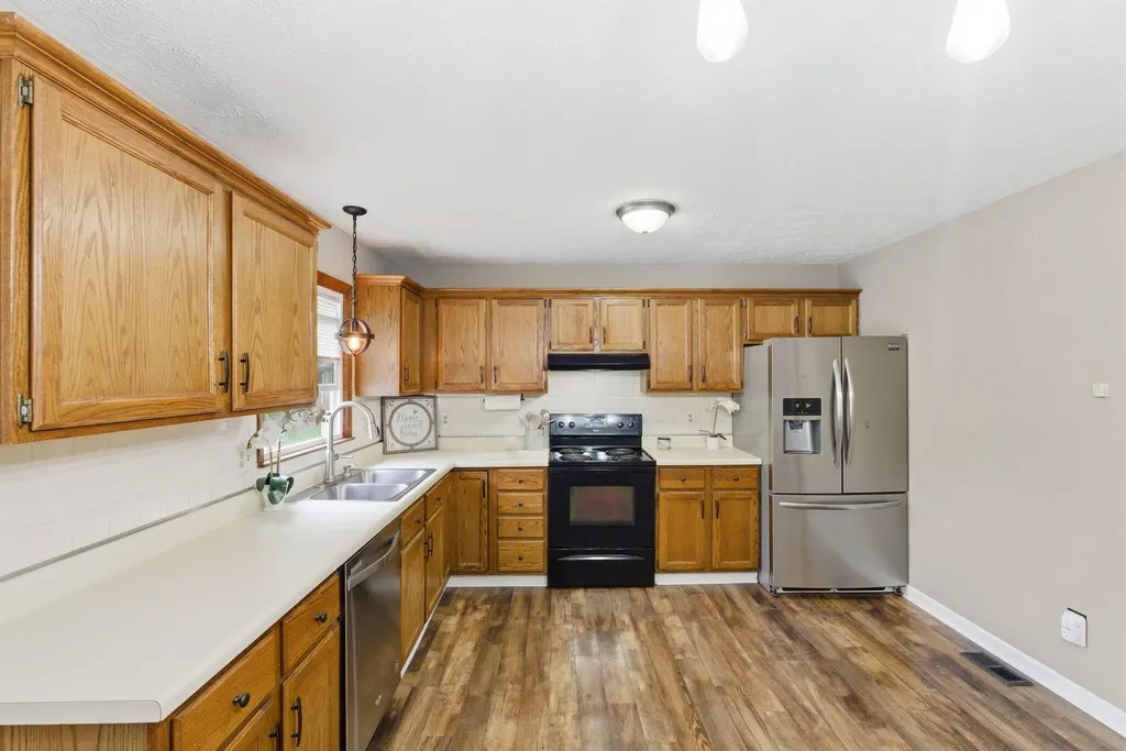 886 Jairus Drive Lexington KY 40515