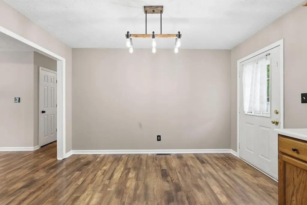 886 Jairus Drive Lexington KY 40515