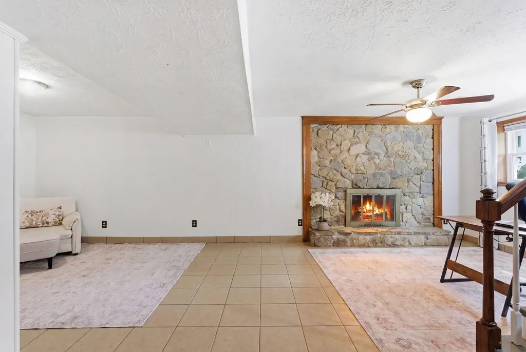 886 Jairus Drive Lexington KY 40515