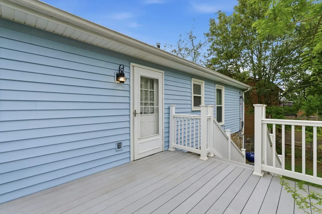 886 Jairus Drive Lexington KY 40515