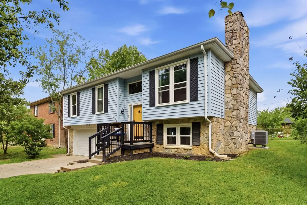 886 Jairus Drive Lexington KY 40515