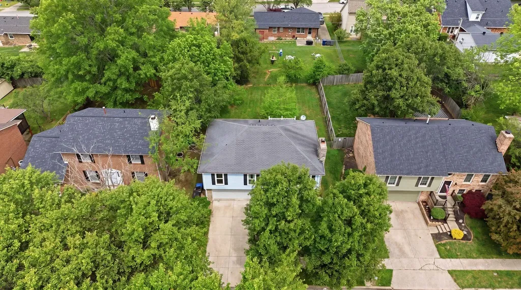886 Jairus Drive Lexington KY 40515