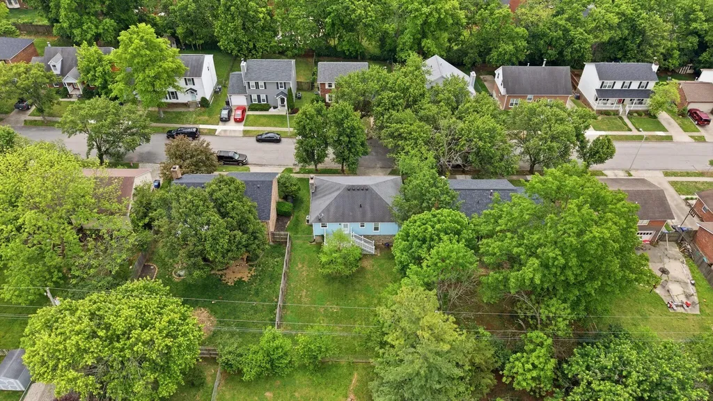 886 Jairus Drive Lexington KY 40515