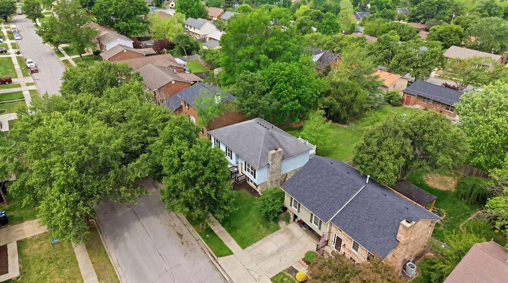 886 Jairus Drive Lexington KY 40515