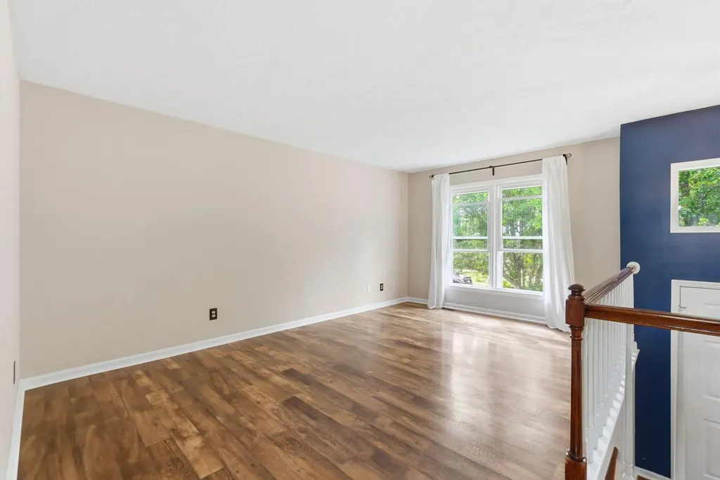 886 Jairus Drive Lexington KY 40515