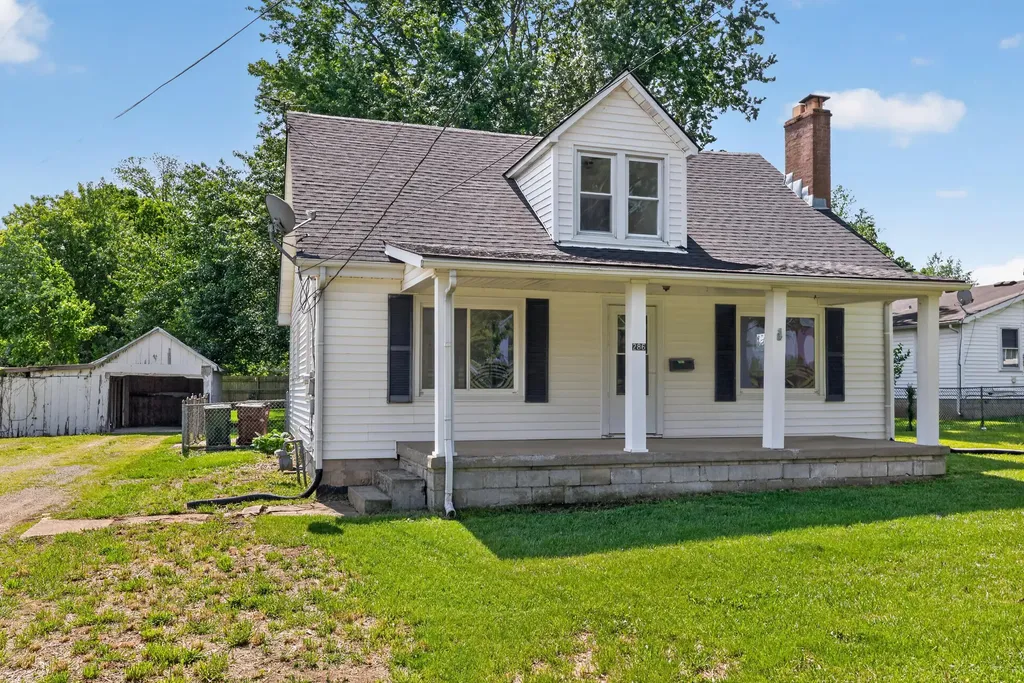 286 High Street Versailles KY 40383
