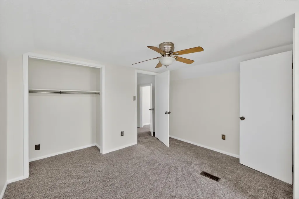 286 High Street Versailles KY 40383