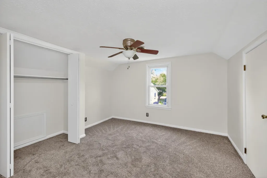 286 High Street Versailles KY 40383