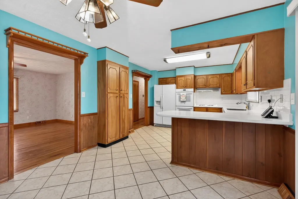 641 Bellcastle Road Lexington KY 40505