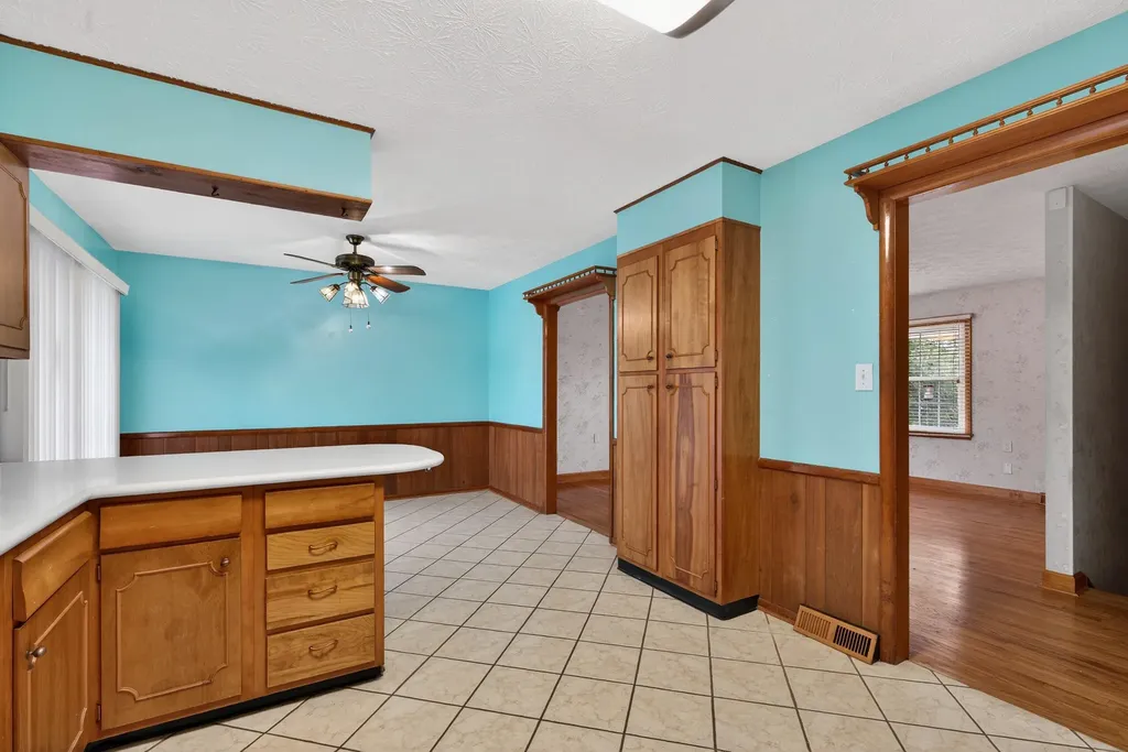 641 Bellcastle Road Lexington KY 40505