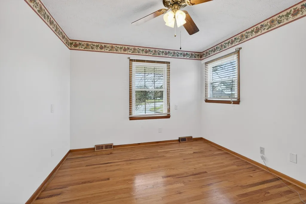 641 Bellcastle Road Lexington KY 40505