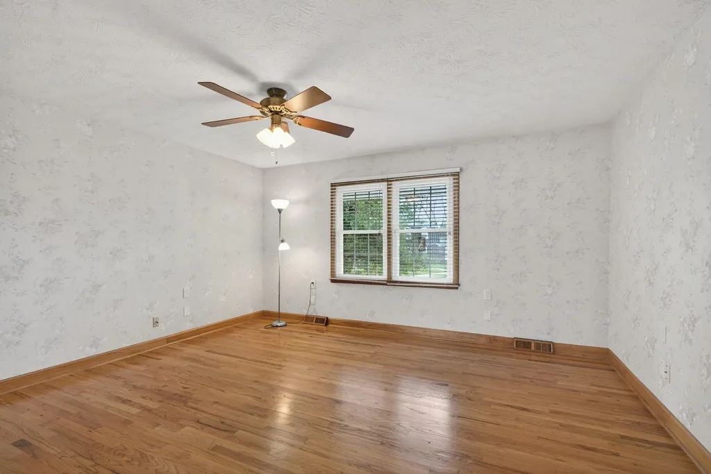 641 Bellcastle Road Lexington KY 40505