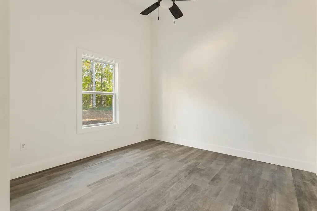 185 Pine Tree Road Nancy KY 42544