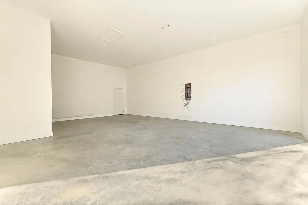 185 Pine Tree Road Nancy KY 42544