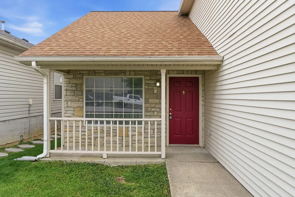 641 Hugging Bear Lane Lexington KY 40509
