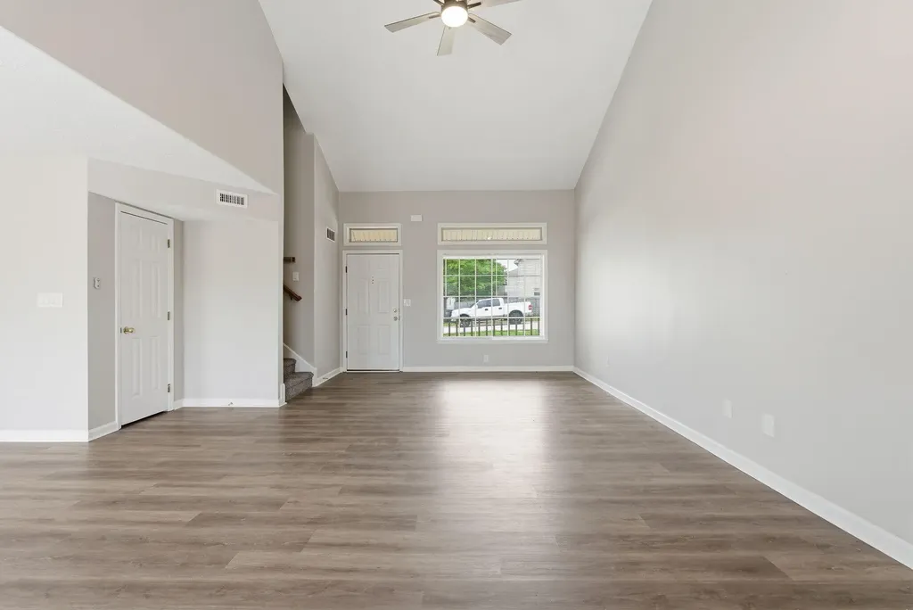 641 Hugging Bear Lane Lexington KY 40509