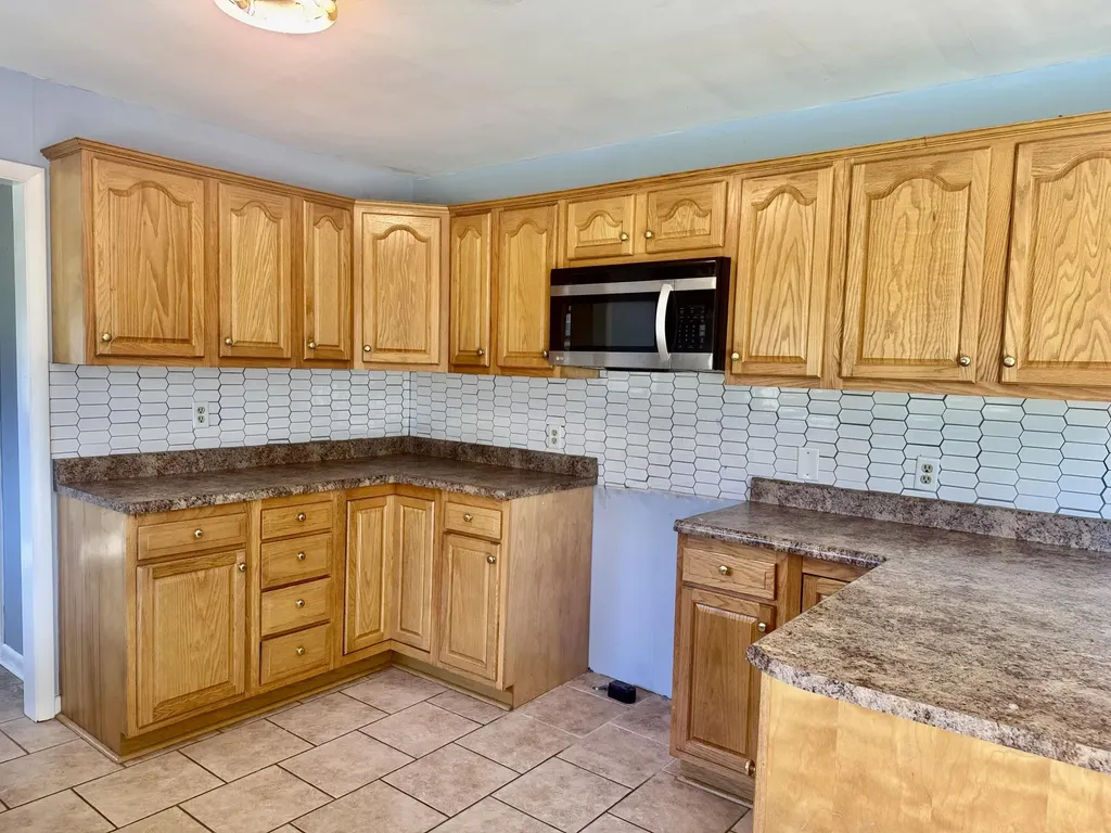 521 Clearcreek Road Irvine KY 40336