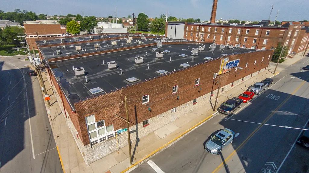 585 S Upper Street Lexington KY 40508