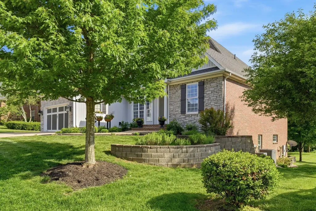 102 Cherry Hill Drive Georgetown KY 40324