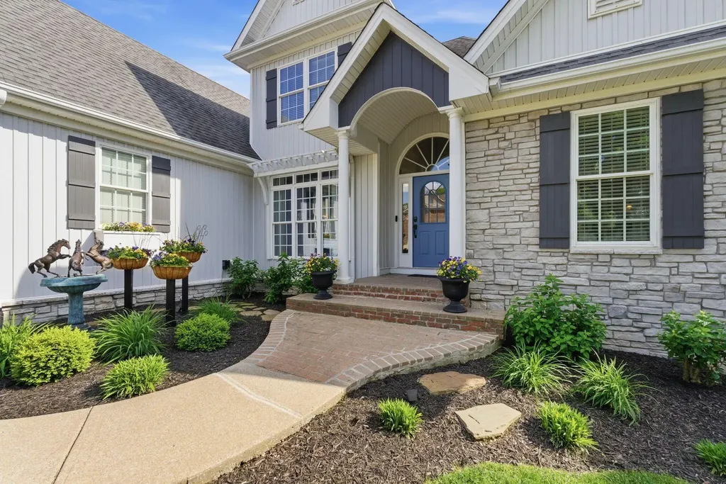102 Cherry Hill Drive Georgetown KY 40324
