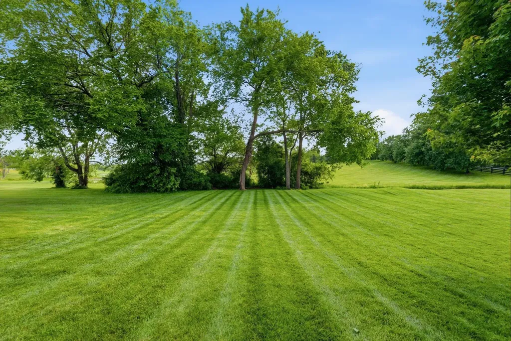 102 Cherry Hill Drive Georgetown KY 40324
