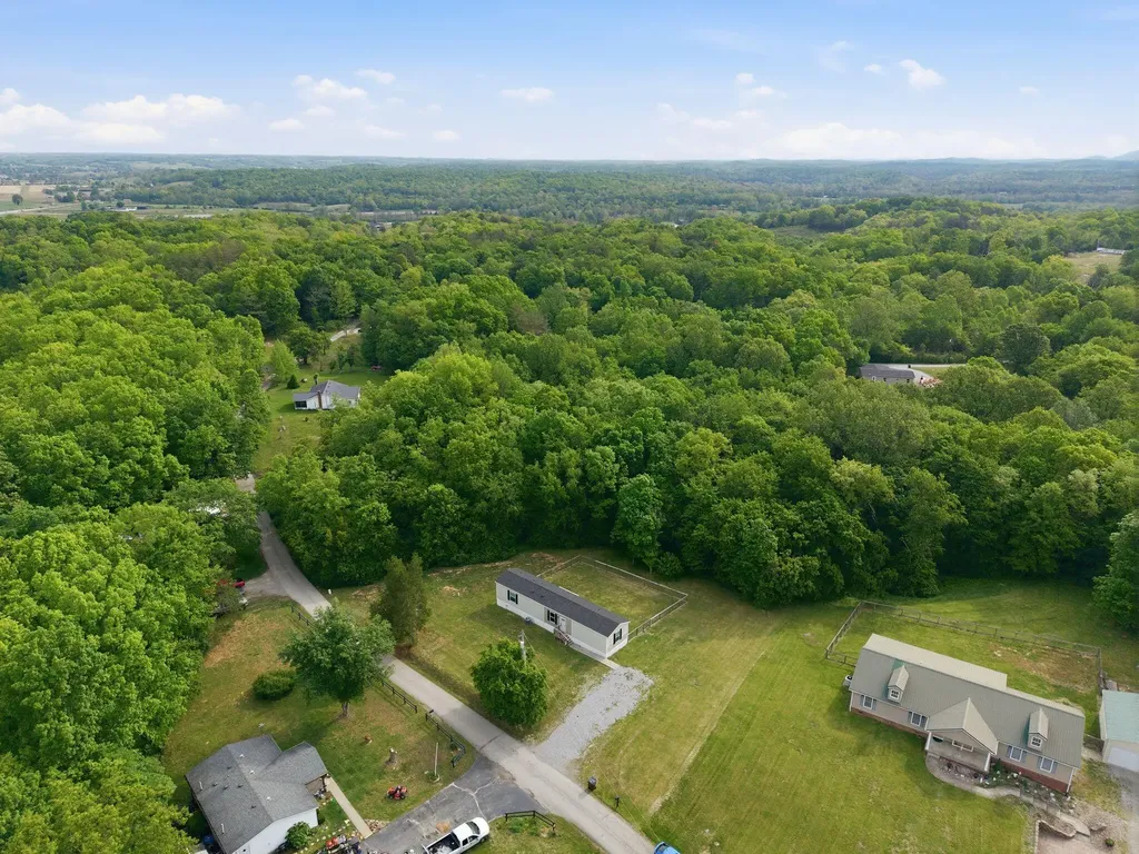 265 Cunningham Lane Winchester KY 40391