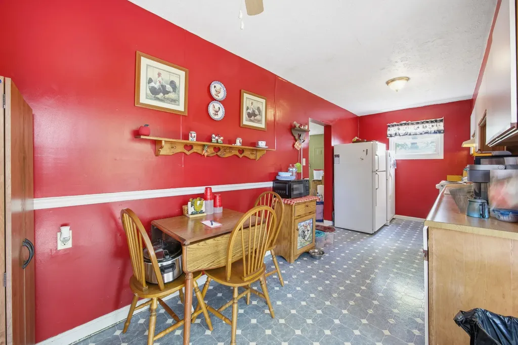 1087 Searcy School Road Lawrenceburg KY 40342