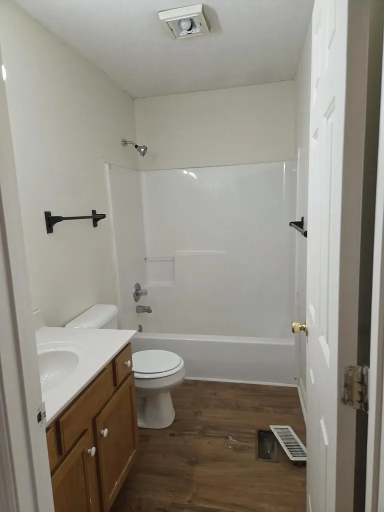 1000 Heathcliff Drive Richmond KY 40475