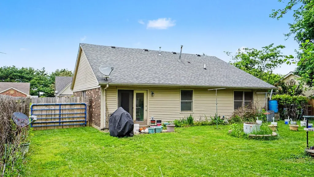 132 Chestnut Lane Versailles KY 40383