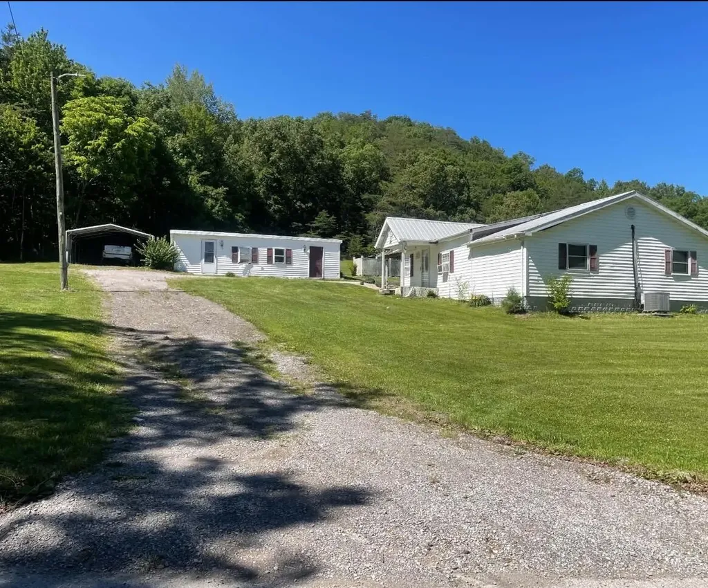 200 Brown Hollow Road Hustonville KY 40437