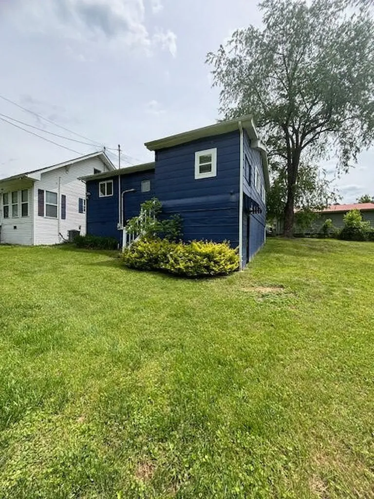 102 Cardinal Drive Ivel KY 41642
