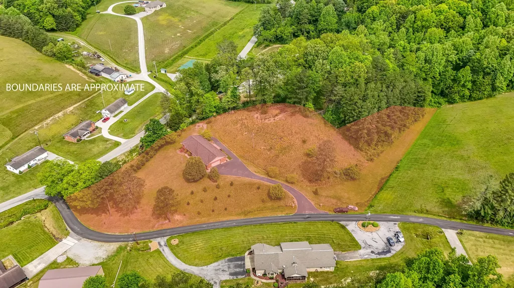 85 Mary Ann Drive Gray KY 40734