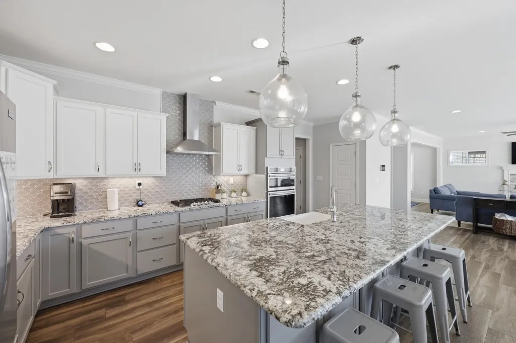 660 Snowy Egret Way Lexington KY 40515