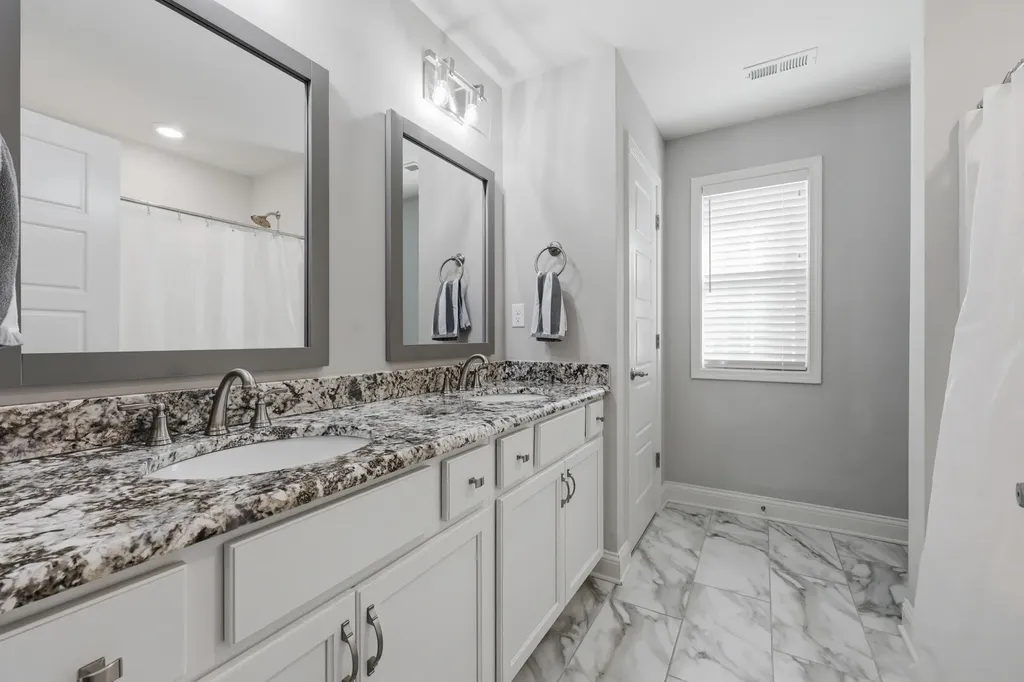 660 Snowy Egret Way Lexington KY 40515